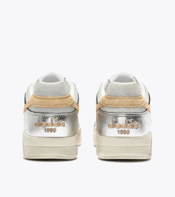 B.560 Metal S Gebrauchte Heritage-Sneaker aus Leder