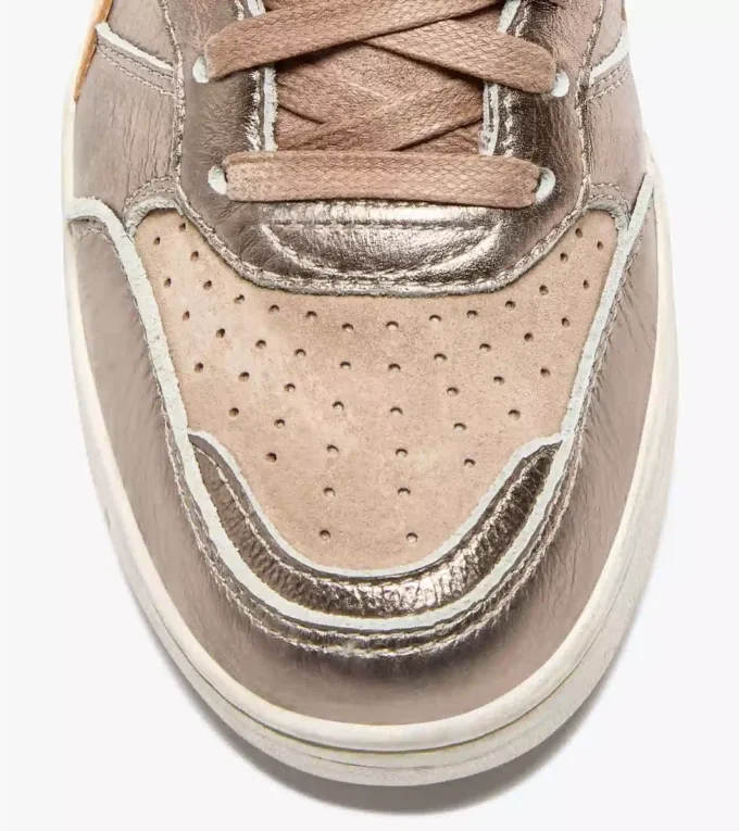 B.560 Metal S Gebrauchte Heritage-Sneaker aus Leder