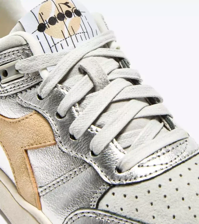 B.560 Metal S Gebrauchte Heritage-Sneaker aus Leder