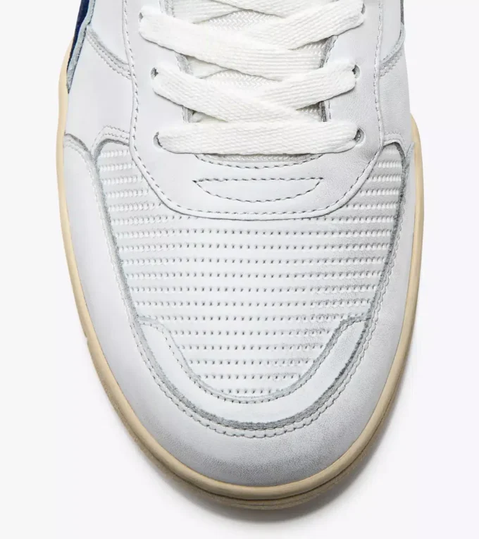 B.560 Used Heritage Schuh