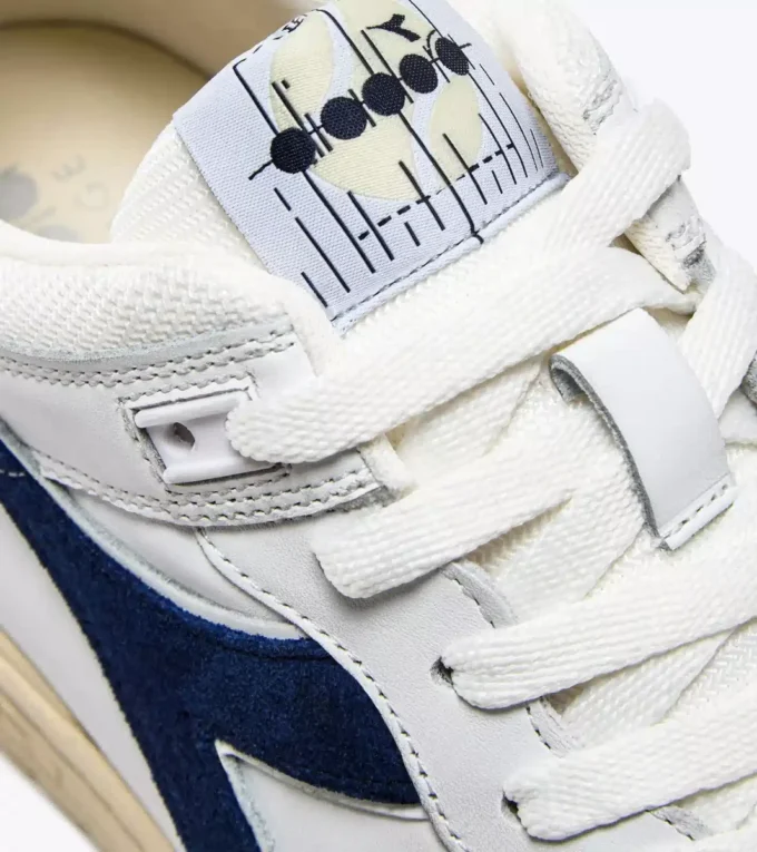 B.560 Used Heritage Schuh