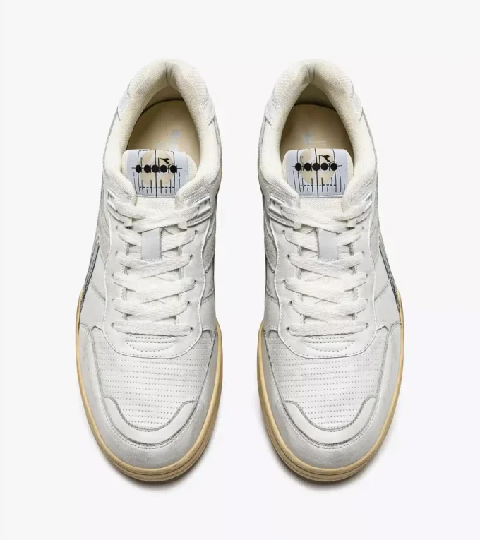 B.560 Used Heritage Schuh