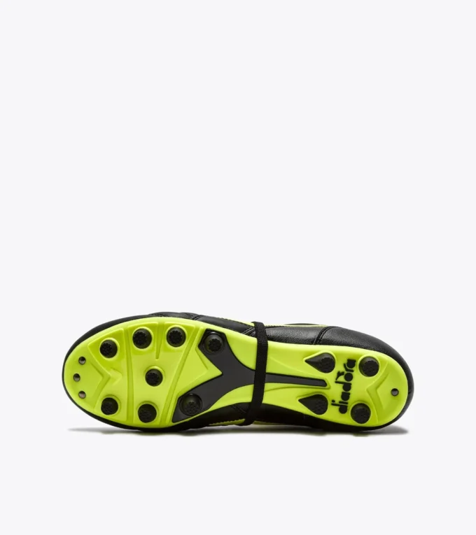 Brasil Icon Lt T Mdpu Lederfußballschuhe für festen Boden