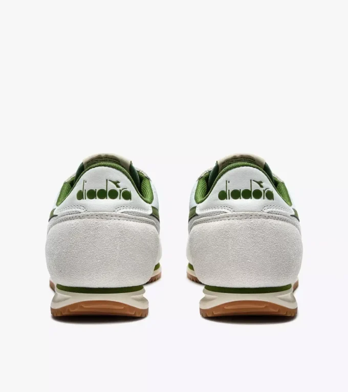 Cross Low-Profile-Sneaker aus Wildleder