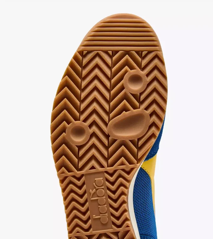 Cross Low-Profile-Sneaker aus Wildleder