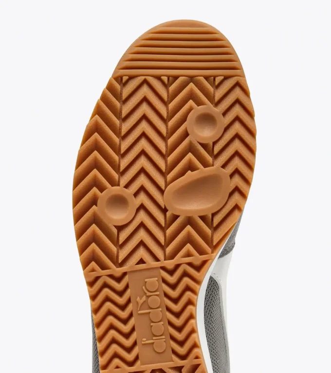 Cross Low-Profile-Sneaker aus Wildleder