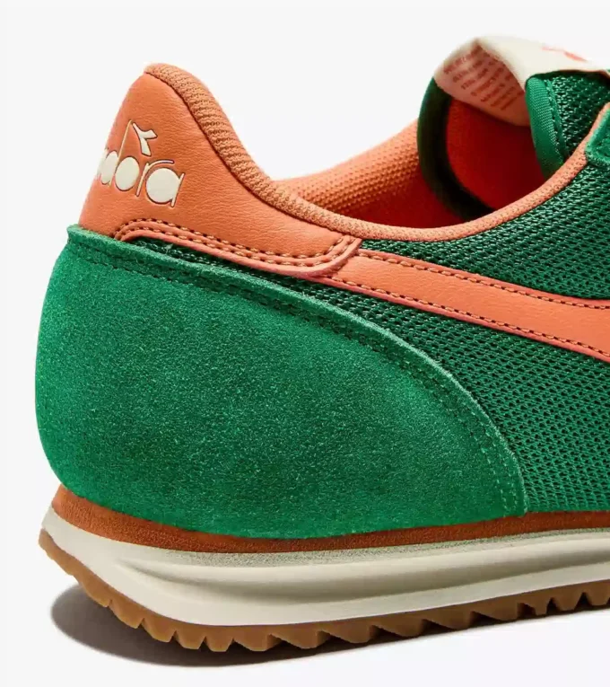 Cross Low-Profile-Sneaker aus Wildleder