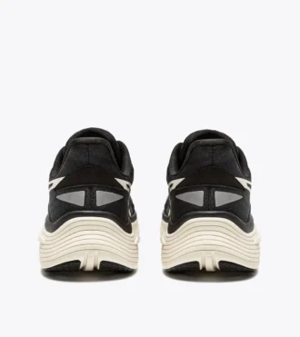 Equipe Nucleo Laufschuhe