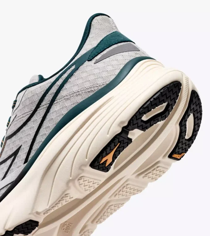 Equipe Nucleo Laufschuhe