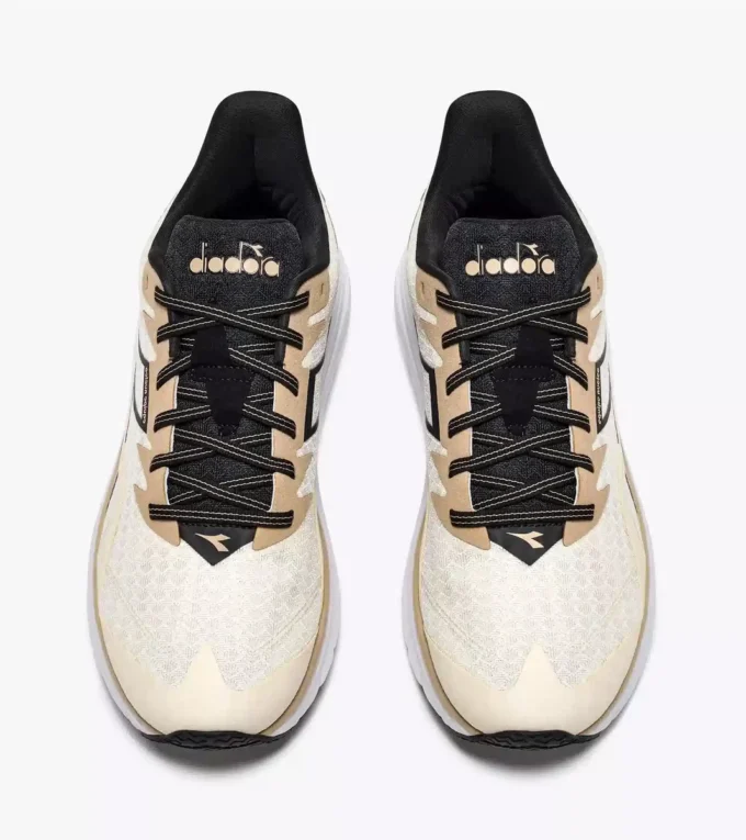 Equipe Nucleo Laufschuhe