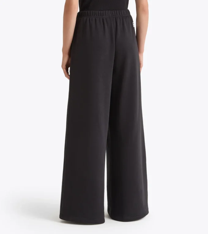 L. Pants Flare Athl. Logo Trainingshose mit lockerer Passform