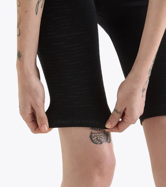 L. Stratouno Half-Tight Technische Shorts zur Temperaturregulierung – Running