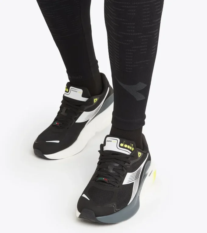 Laufhose Stratouno Technische Hose für Temperaturregulierung – Laufen Laufhose Stratouno Technische Hose für Temperaturregulierung – Laufen