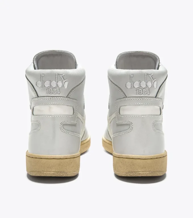 Mi Basket Gebrauchte Heritage-Schuhe – geschlechtsneutral