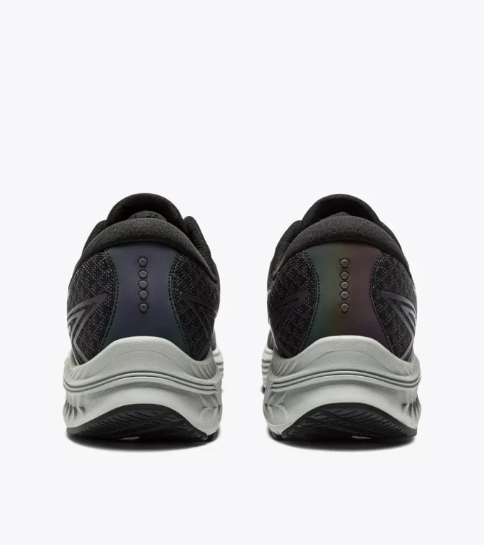 Mythos Blushield 10 Vortice Hip Laufschuh mit reflektierenden Details – Dämpfung und Schutz