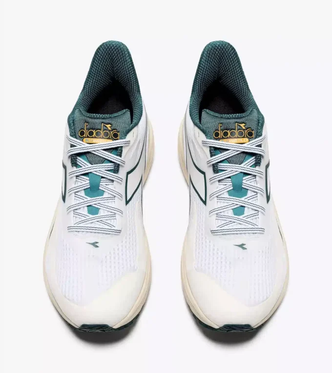 Mythos Blushield 9 Vortice Laufschuh – Dämpfung und Schutz Mythos Blushield 9 Vortice Laufschuh – Dämpfung und Schutz