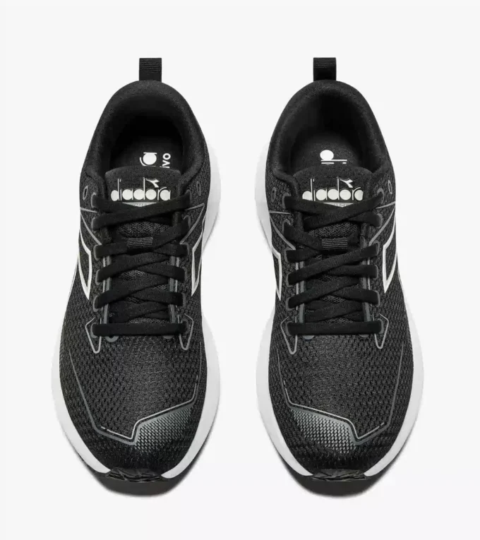 Mythos Blushield Vigore 4 W Laufschuh – Stabilität und Schutz