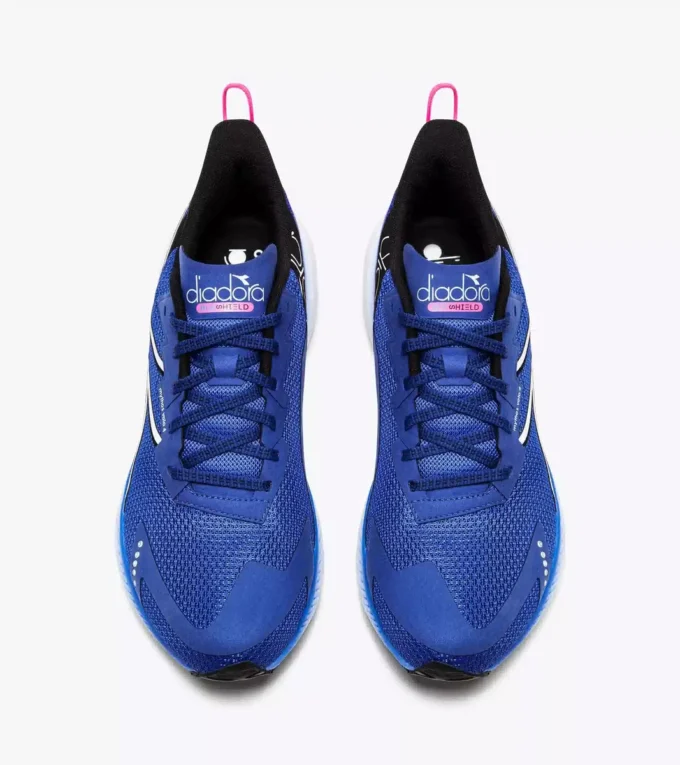 Mythos Blushield Volo 4 Laufschuh – Stabilität und Leichtigkeit