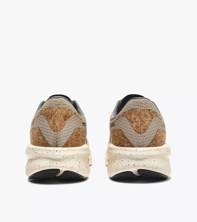 Mythos Blushield Volo 5 2030 Laufschuh mit geringerer Umweltbelastung – Stabilität und Leichtigkeit