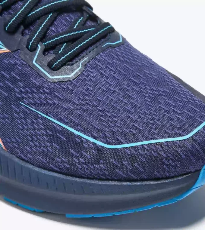 Mythos Blushield Volo 5 Laufschuh – Stabilität und Leichtigkeit