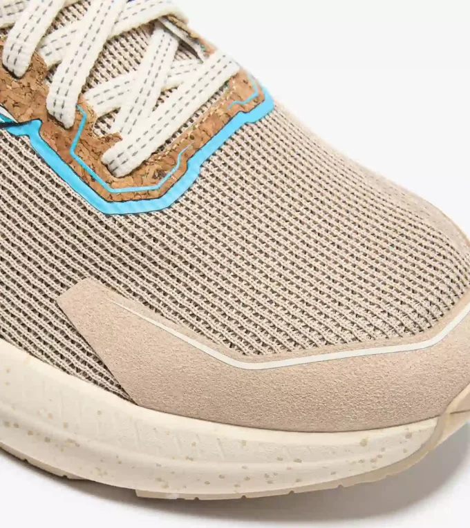 Mythos Blushield Volo 5 W 2030 Laufschuh mit geringerer Umweltbelastung – Stabilität und Leichtigkeit