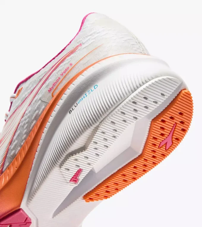Mythos Blushield Volo 5 W Laufschuh – Stabilität und Leichtigkeit
