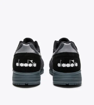 N902 Hairy Suede Sportliche Sneaker – geschlechtsneutral