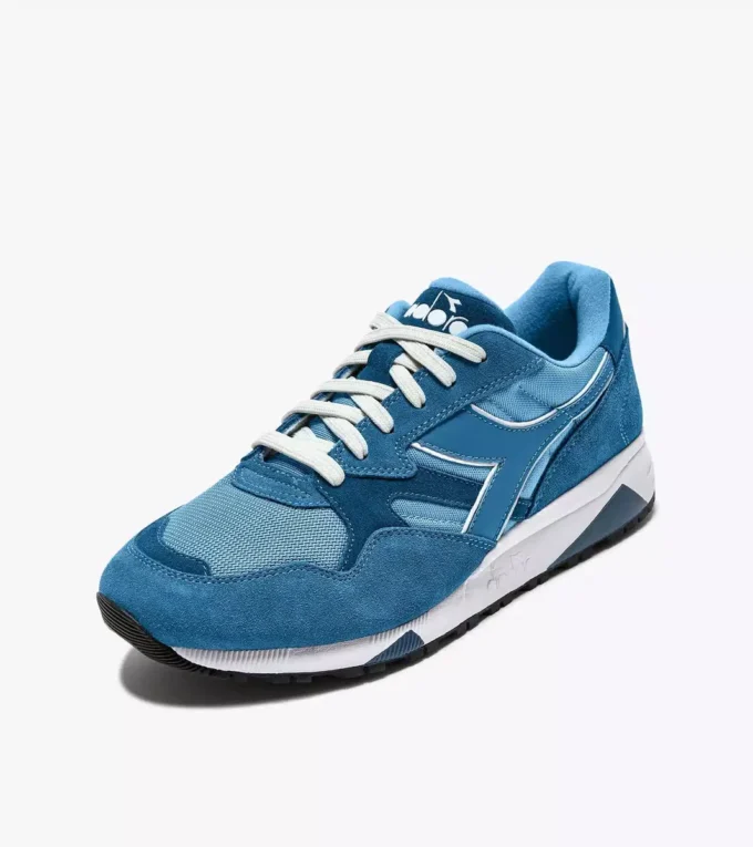 N902 Sportliche Sneaker