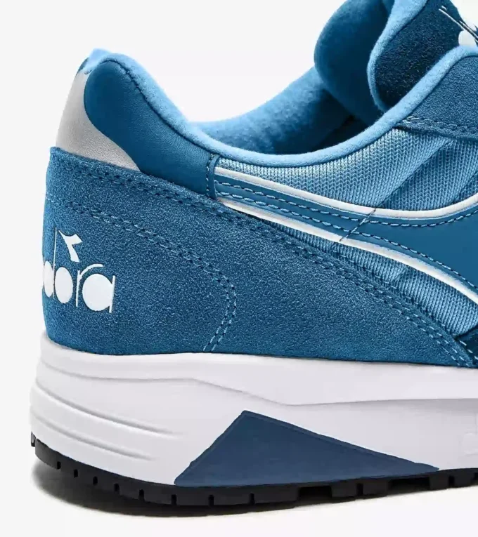 N902 Sportliche Sneaker