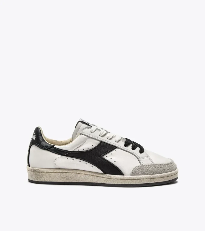 Prestige Used Heritage Sneaker aus Leder