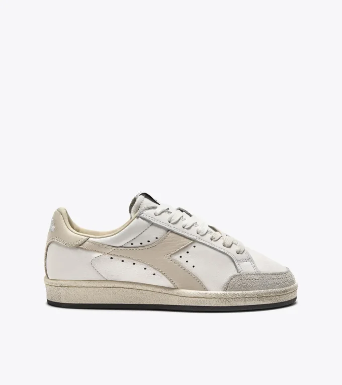 Prestige Used Heritage Sneaker aus Leder