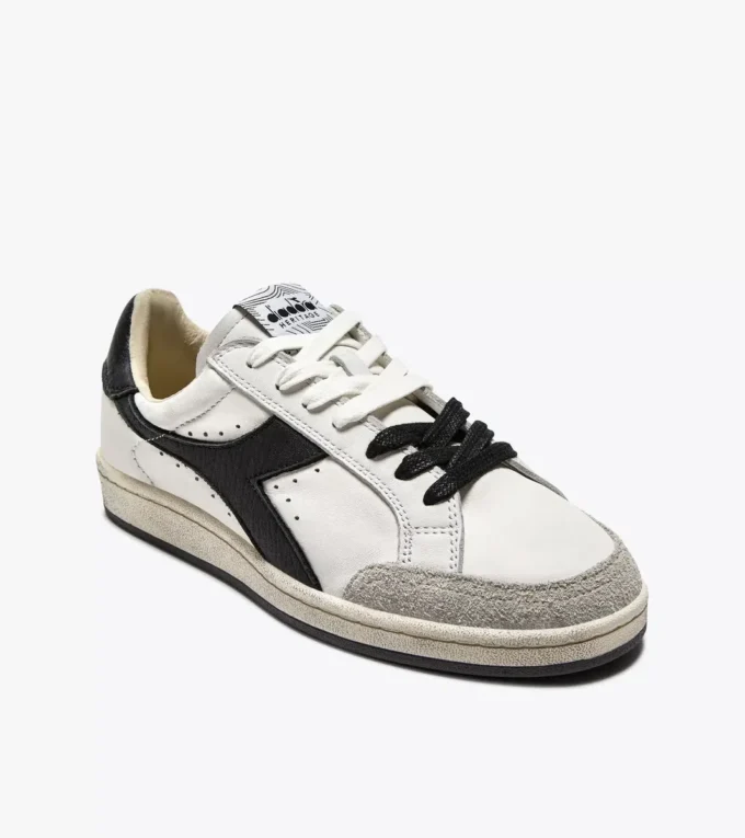 Prestige Used Heritage Sneaker aus Leder