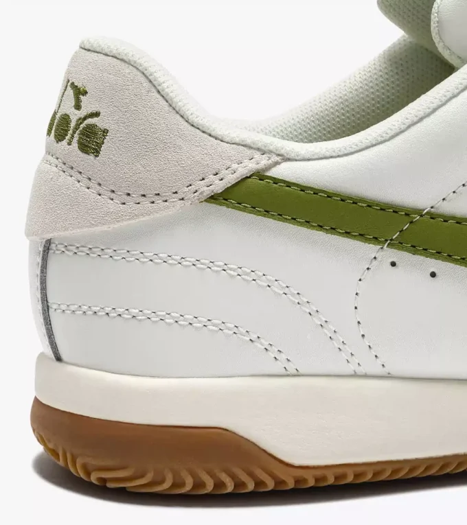 Seoul Indoor Terrace-inspirierte Ledersneaker