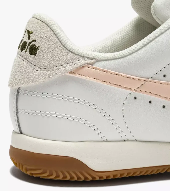 Seoul Indoor Terrace-inspirierte Ledersneaker