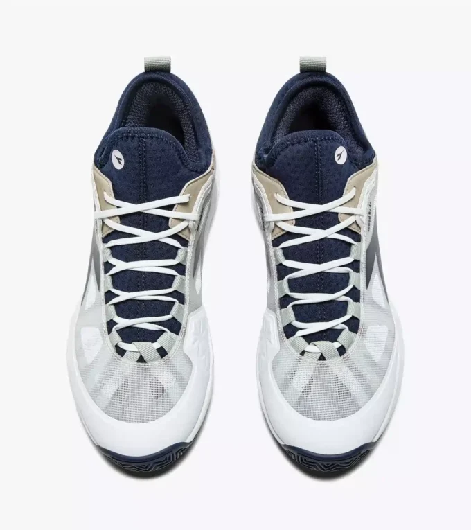 Speed Blushield Fly 4 + Clay Tennisschuhe für Sandplätze